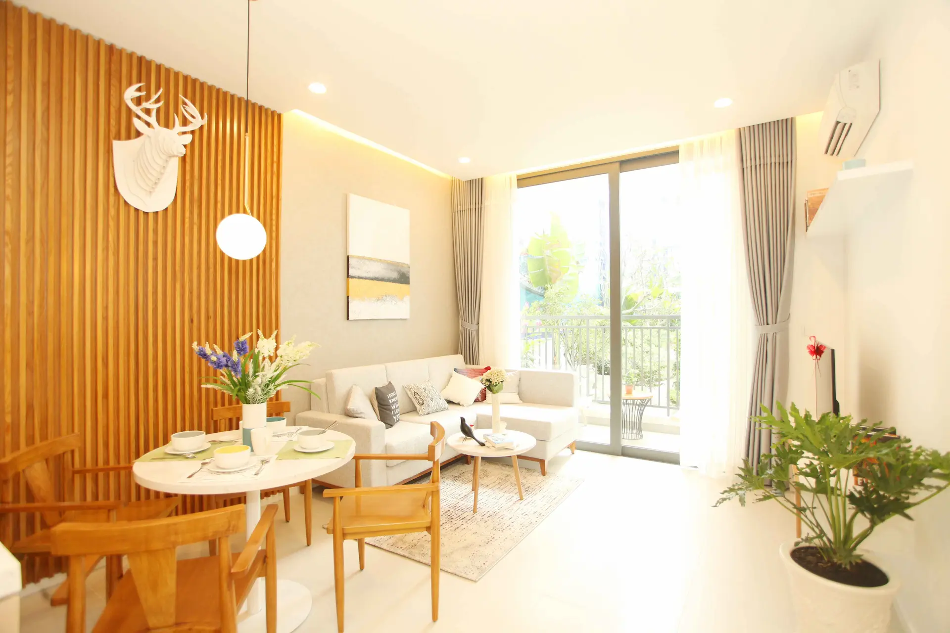 nhà mẫu căn hộ aurora residences